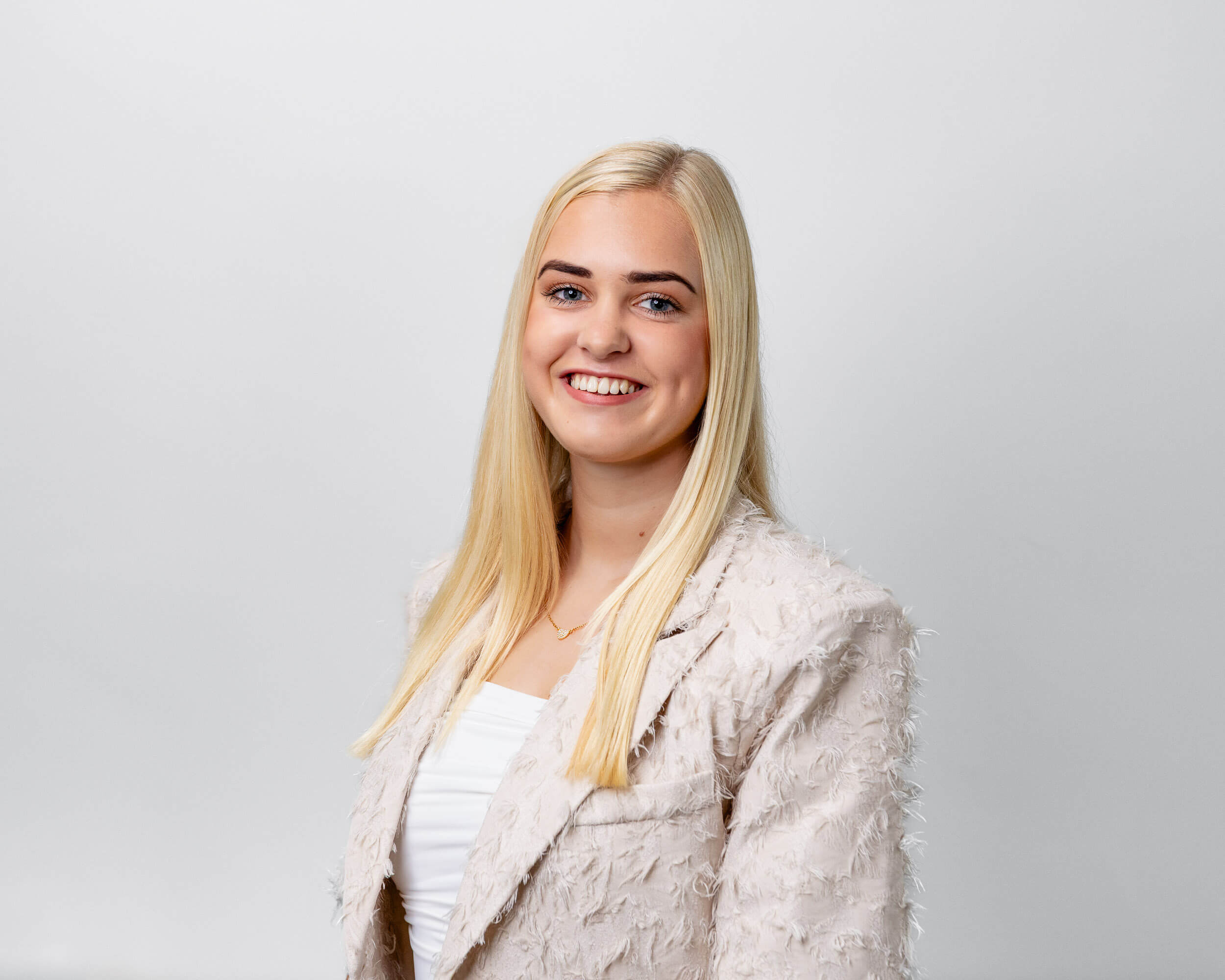 Cindy Bien - Karregat & Bond